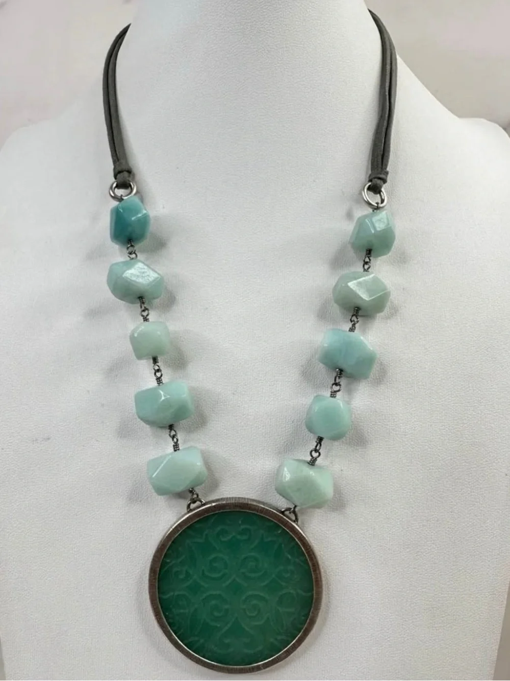 Silpada Sterling Silver Blue Quartz Etched Pendant Necklace (Retired)